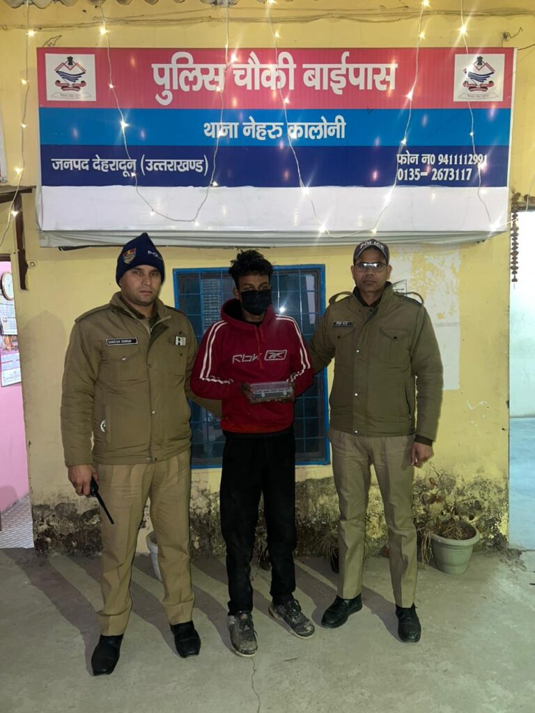 महिला अपराधों के प्रति दून पुलिस पूर्ण रूप से संवेदनशील है, ऐसे अपराधों में लिप्त व्यक्ति ये समझ ले, अपराध किया तो जेल जाना तय है : एसएसपी देहरादून।