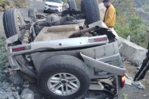 मसूरी देहरादून रोड़ पर वाहन दुर्घटना ग्रस्त..5 की मौत