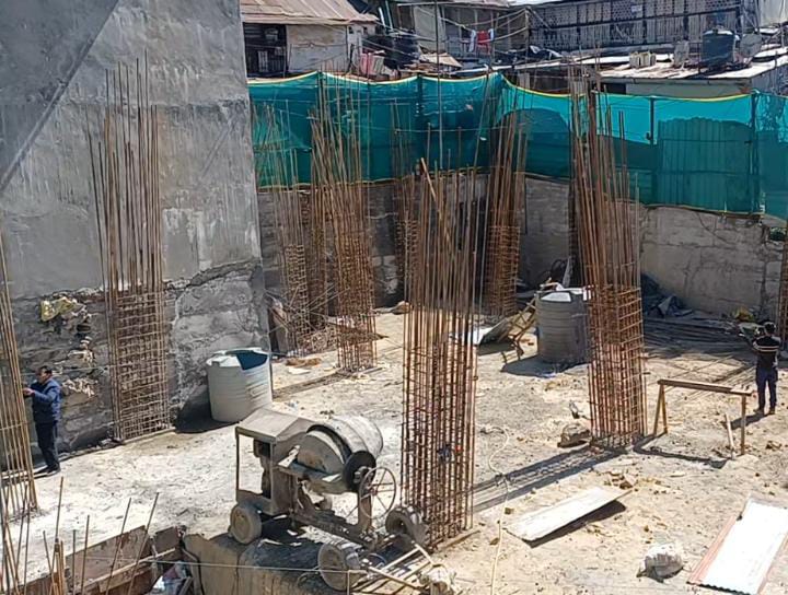 एमडीडीए ने मालरोड पर रॉक स्टोन पर चल रहे निर्माण कार्य को किया सील