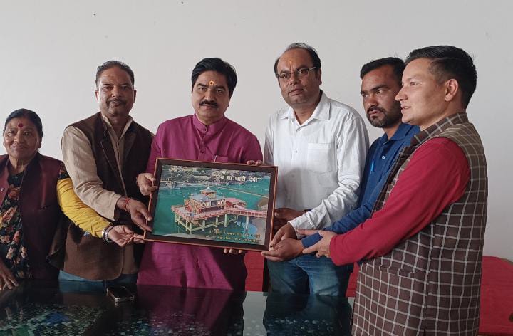 पाकिस्तान ने भारतीय सैन्य व नागरिक ठिकानों को निशाना बनाया तो भारत ने पाकिस्तान के 11 वायु सेना के विमान तलों को नेस्तनाबूत किया- प्रेम शुक्ला।