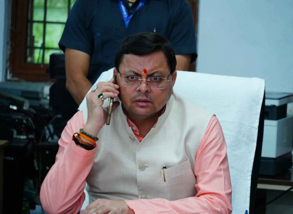 सीएम धामी ने नेता प्रतिपक्ष यशपाल आर्य और प्रीतम सिंह को किया फोन, धरना समाप्त करने की अपील